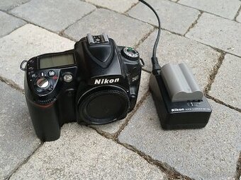 Nikon D90 tělo