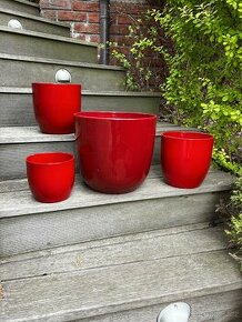 Sada 4 květináčů
