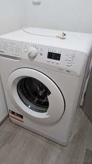 Pračka Indesit MTWSA 51051 W EE 3 roky stará