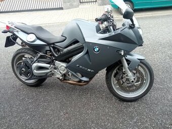 BMW F800ST