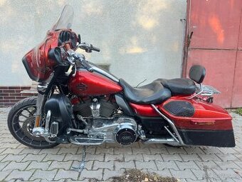 Harley Davidson street glide CVO