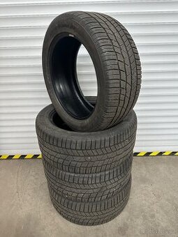 Continental ContiWinterContact 285/45R20