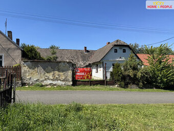 prodej domu se stodolou v obci Karlov - Nepomuk