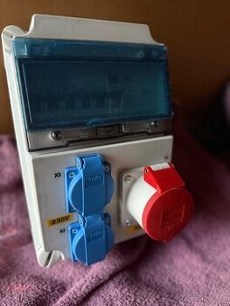 Stavební rozvaděč