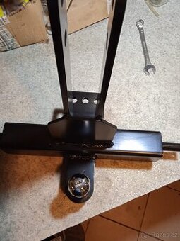 ZAVES NA MALOTRAKTOR - guľa + agzat