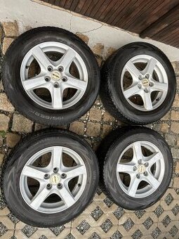 4x litá kola 5x114 R15, zimní pneu 80%