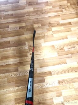 Hole CCM Jetspeed FT6, levé