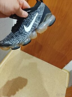 Nike vapor max
