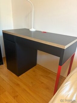 Psací stůl + židle