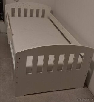 Dětská postel s matrací 160×80