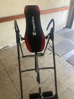 Autotrakční lehátko