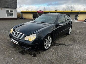 MERCEDES BENZ TŘÍDY C 200 KUPÉ - 120kW