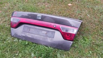 Kufrové dveře Seat Toledo 1m2