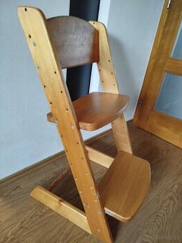 Rostoucí židlička