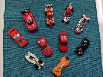 Auta Hot Wheels - 10 kusů