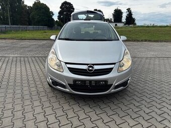 Prodame Opel Corsa 1,2 i