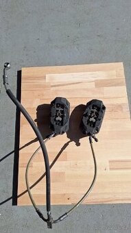 Bmw r nine t brzdové třmeny.