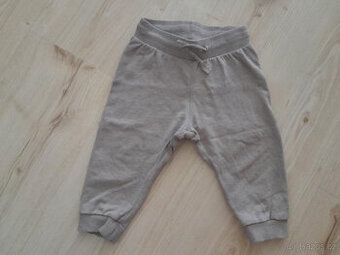 Tepláky vel. 80 - 4 kusy různé barvy