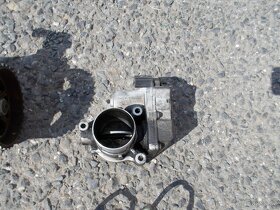 Škrtící klapka Scenic II - 1.9DCI 96kw