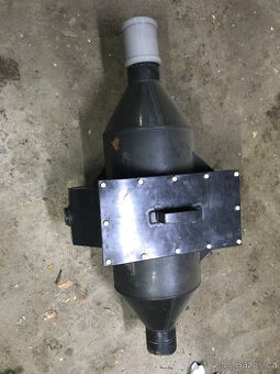 Plastový box na filtr