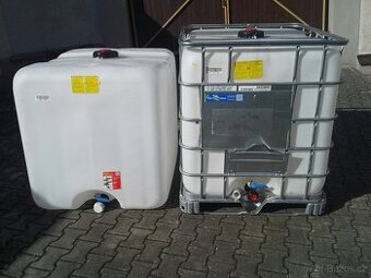 Nádrž na vodu IBC