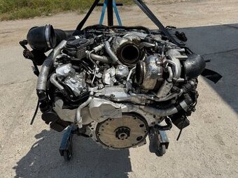 -----AUDI SQ7 4.0 V8 TDi BENTLEY BENTAYGA-----