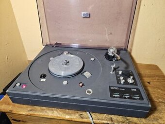 TESLA MC 400 HiFi gramofon na díly