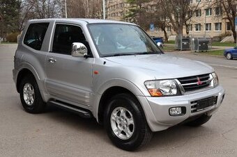 MITSUBISHI PAJERO V60 3.5GDI V6 AT 4X4 149kW