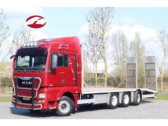 MAN TGX 33.560 - 8x4 - Transport strojů – EURO 6