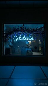 Neonový vývěsní štít Gelateria