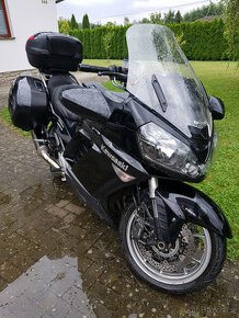Motocykl Kawasaki GTR 1400 Grand Tourer
