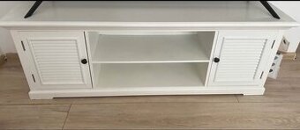 Tv stolek