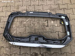 Mercedes Benz V Klasse W 447 zadní víko