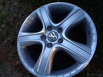 VOLKSWAGEN T5, T6 Dakar nová 18 kola 5x120