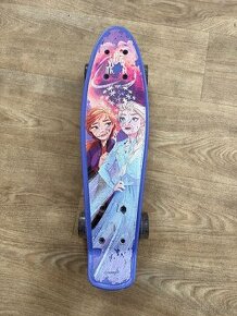 Detsky skateboard