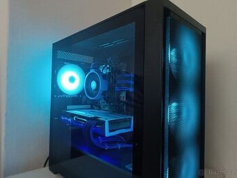 Modrý pc rx580 8gb