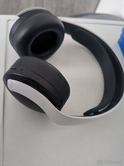 Ps5 s mechanikou (původní verze) + ovladač +hry+sluchátka