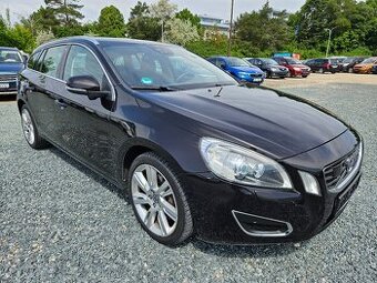 VOLVO V60 2.4 D5 158KW 2013
