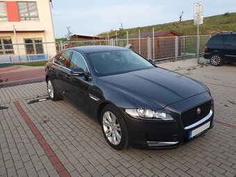 Jaguar XF 25t
