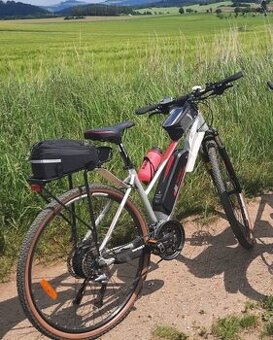 dámské trekingové elektrokolo