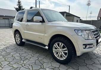Mitsubishi Pajero 3.2DID Diamond Edition/140 kW