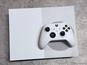 - Xbox One S konzole Digital 500GB -