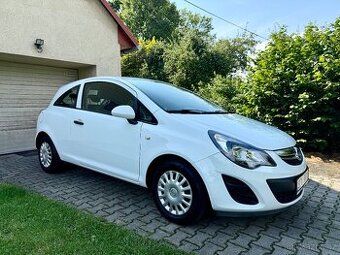 Opel Corsa 1.2i 63kW, ČR, 8/2014, 1.maj. jen 88tkm.