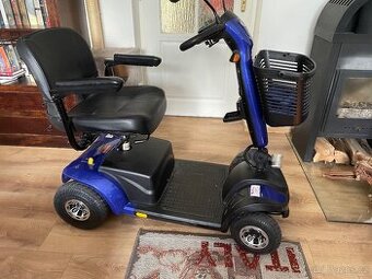 Prodám čtyřkolový invalidní elektrický vozík LPN Malux+
