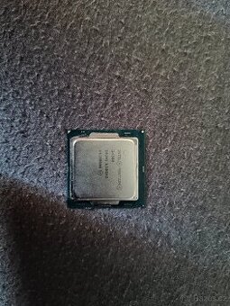 Intel Pentium G4500 s chlazením