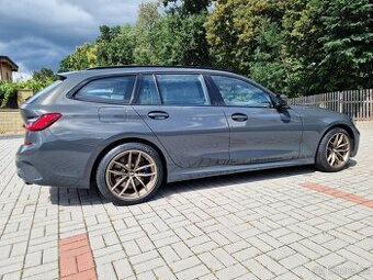 388 BMW M340i Laser Harman Kardon Nezavisle topeni Panorama
