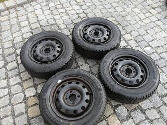 ZIMNÍ PNEU + DISKY FORD 14" 185/65R14