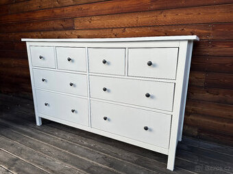 IKEA komoda HEMNES, 8 zásuvek, bílá dýha - REZERVACE