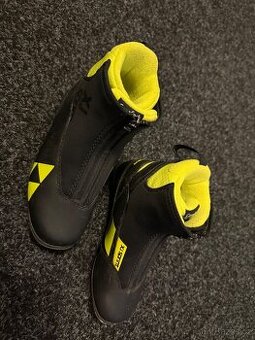 Dětské běžkařské boty Fisher XJ sprint vel 33