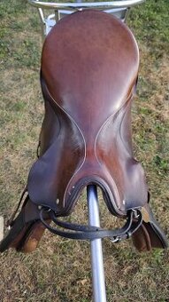 Prodám kožené jezdecké sedlo Passier posedlí 18"